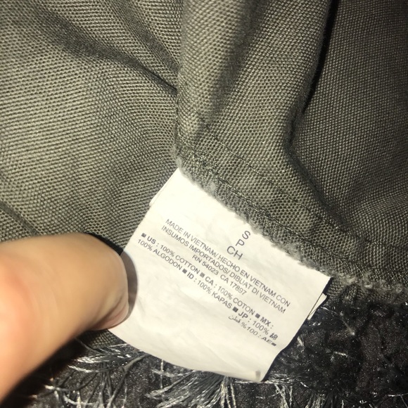 Jacket - Picture 3 of 4